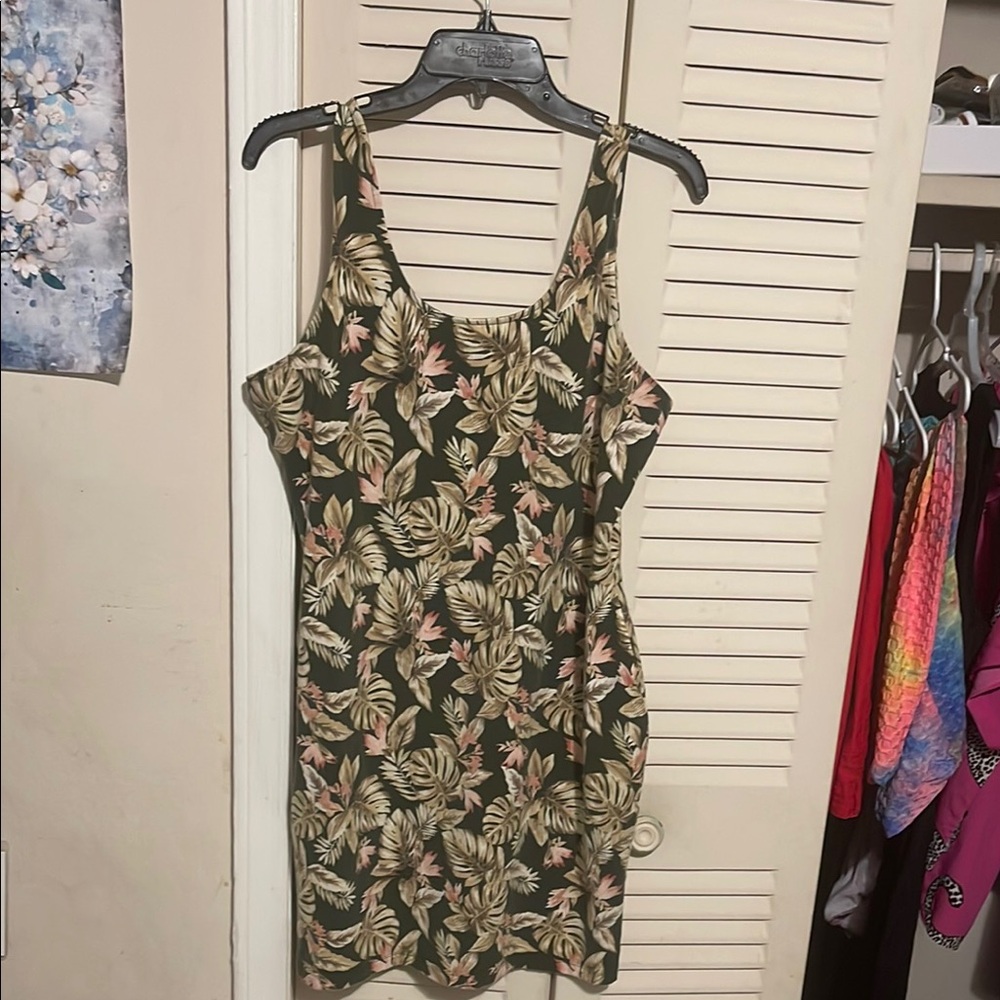 Forever Collectibles Green Brown Sleeveless Sundress